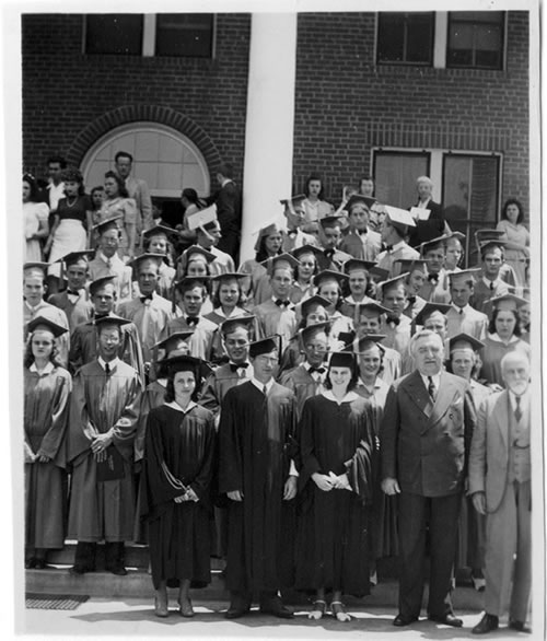 1920 Students and Graduates